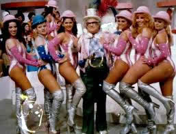 homenagem chacrinha1